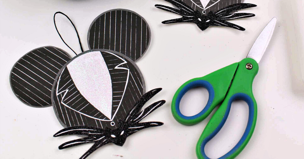 Free Printable DIY Jack Skellington Ornament Craft Mama Likes This