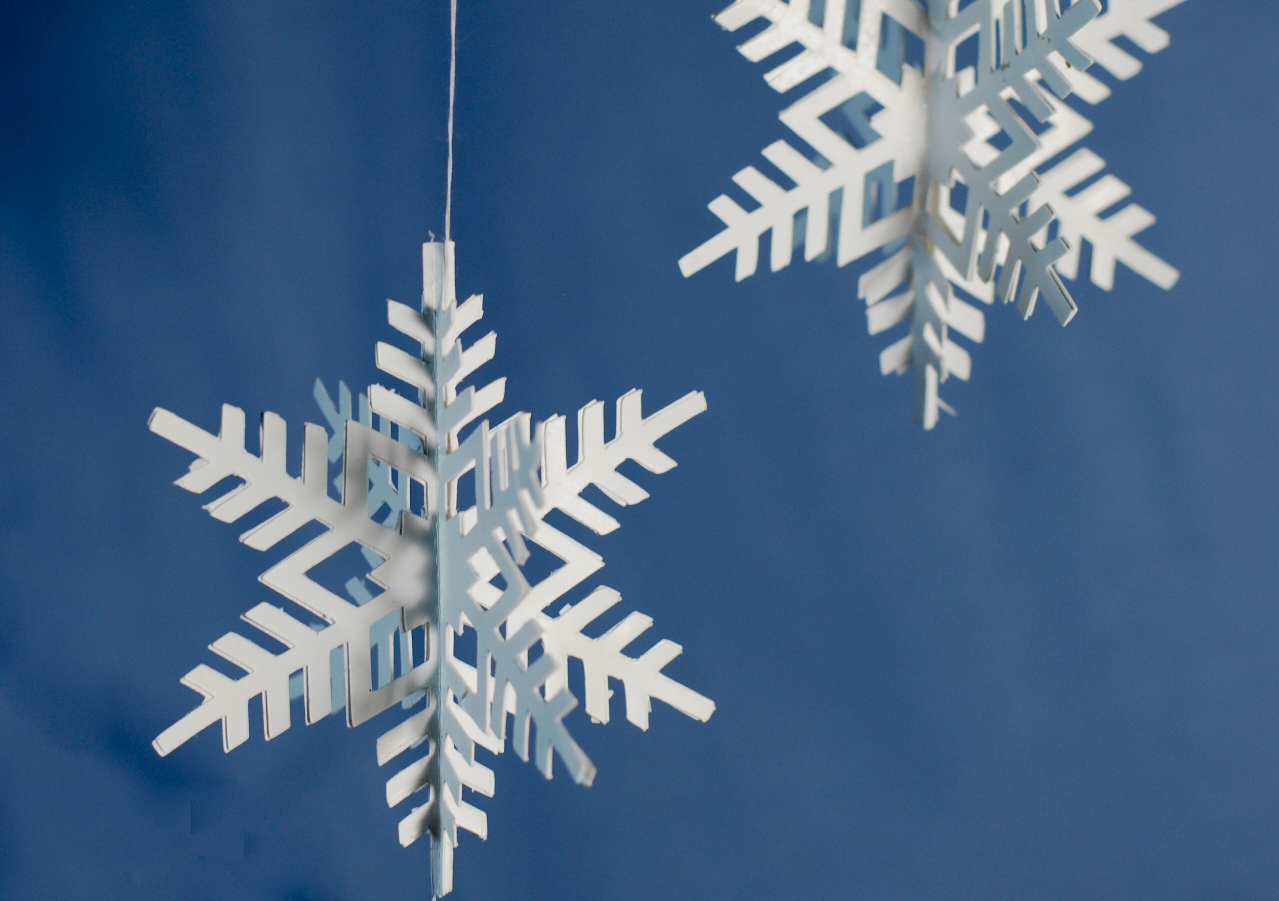 How To Make 3D Paper Snowflake Ornaments