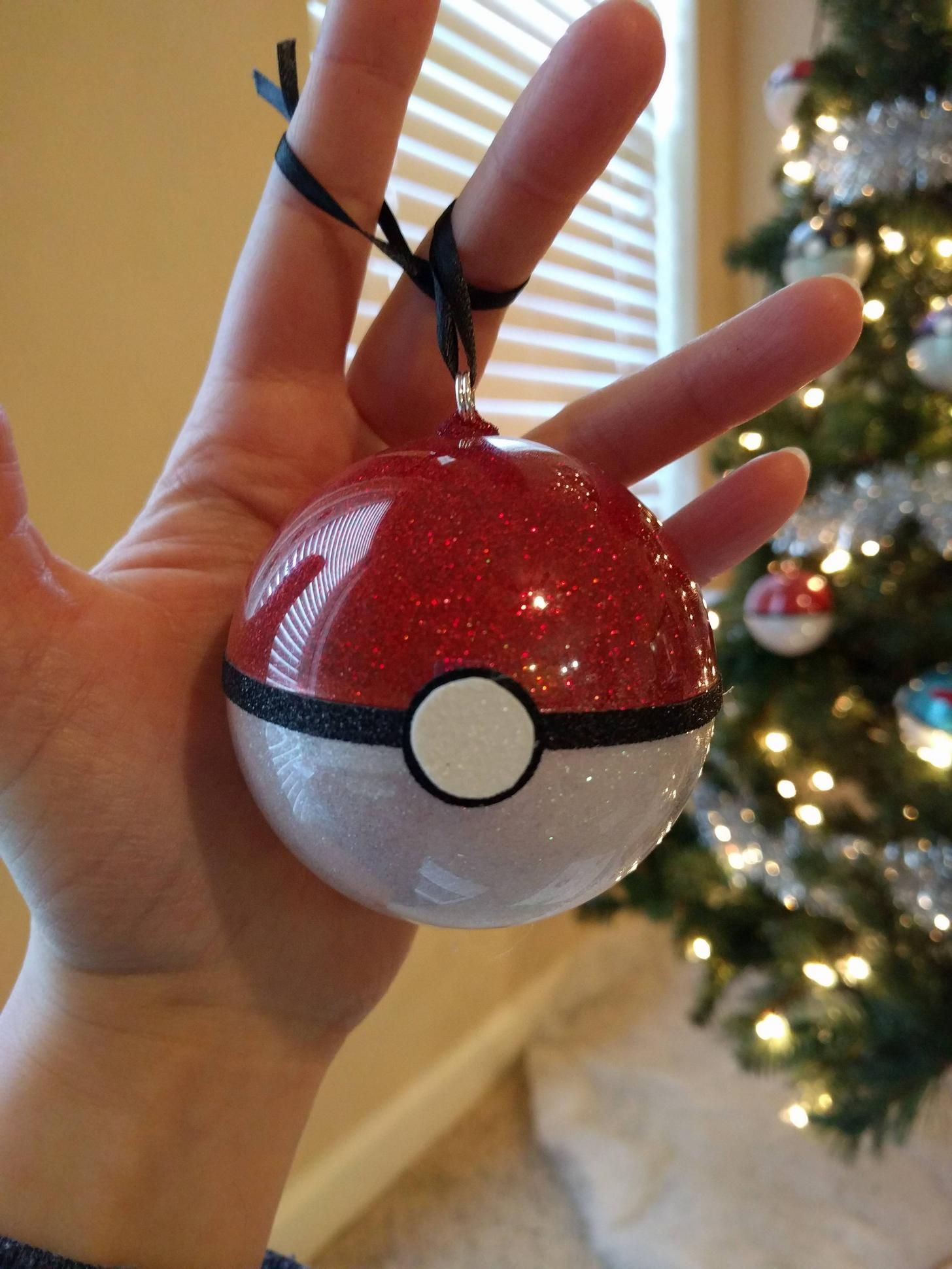 Pok Ball Ornament Tutorial Christmas Ornament Crafts Christmas 